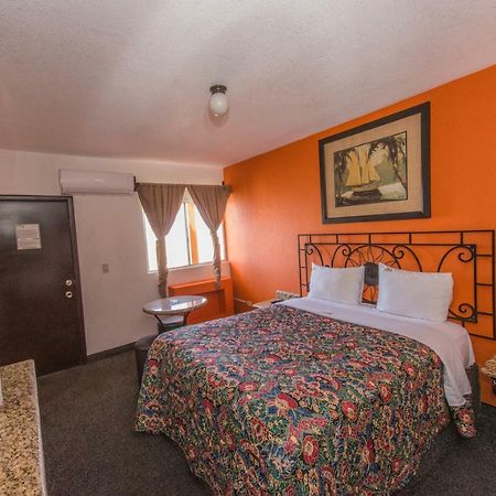 Hotel Cucapa Matamoros  외부 사진
