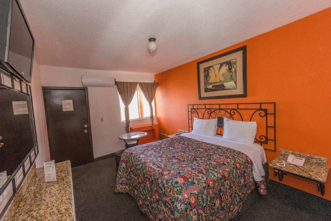 Hotel Cucapa Matamoros  외부 사진